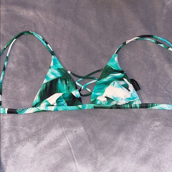La Hearts Other - Pacsun swimsuit top